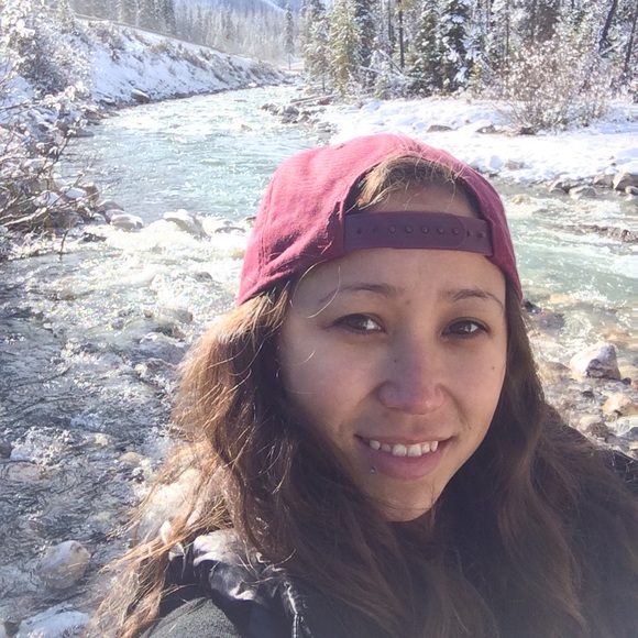 Meet your Posher, Madison - Picture 1 of 1